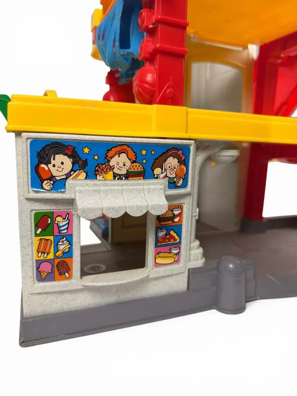 Fisher-Price Little People Wheelies Stand 'n Play Rampway Garage